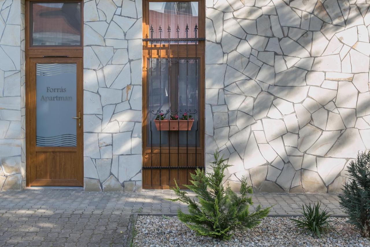 Forras Apartman Eger Zewnętrze zdjęcie