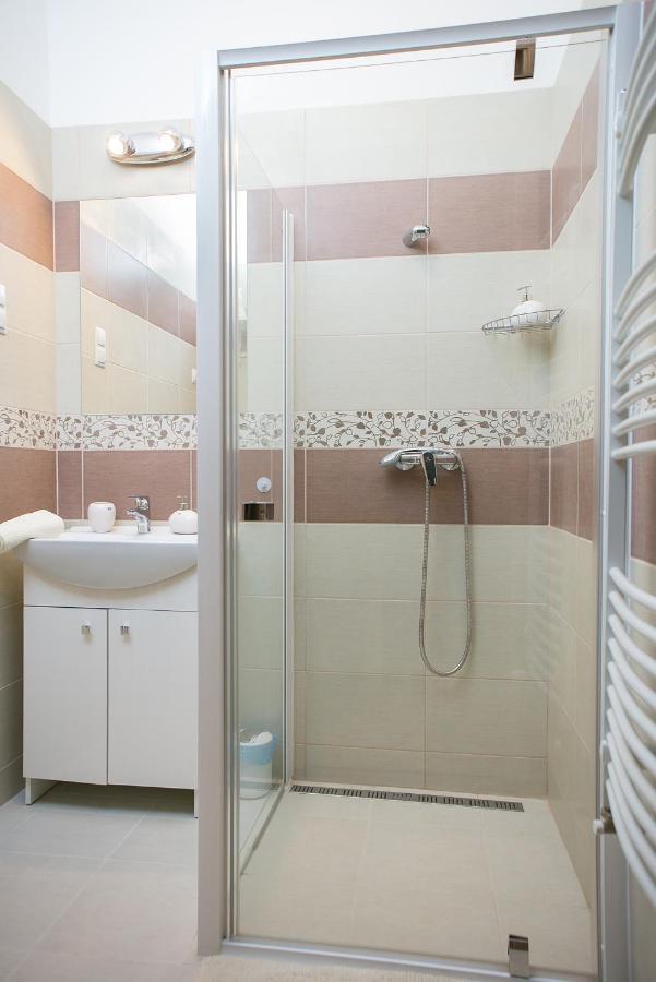 Forras Apartman Eger Zewnętrze zdjęcie